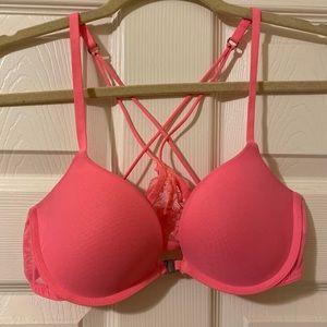 EUC Gilly Hicks Push Up Plunge Bra 36B Cross Back